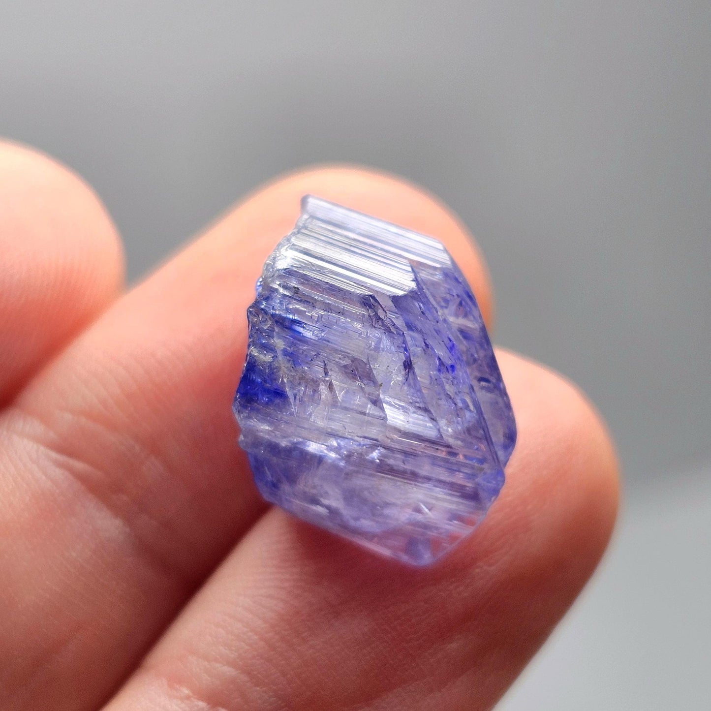 Indigo Tanzanite Crystal 3.3g, Raw Terminated Bi color Tanzanite Specimen
