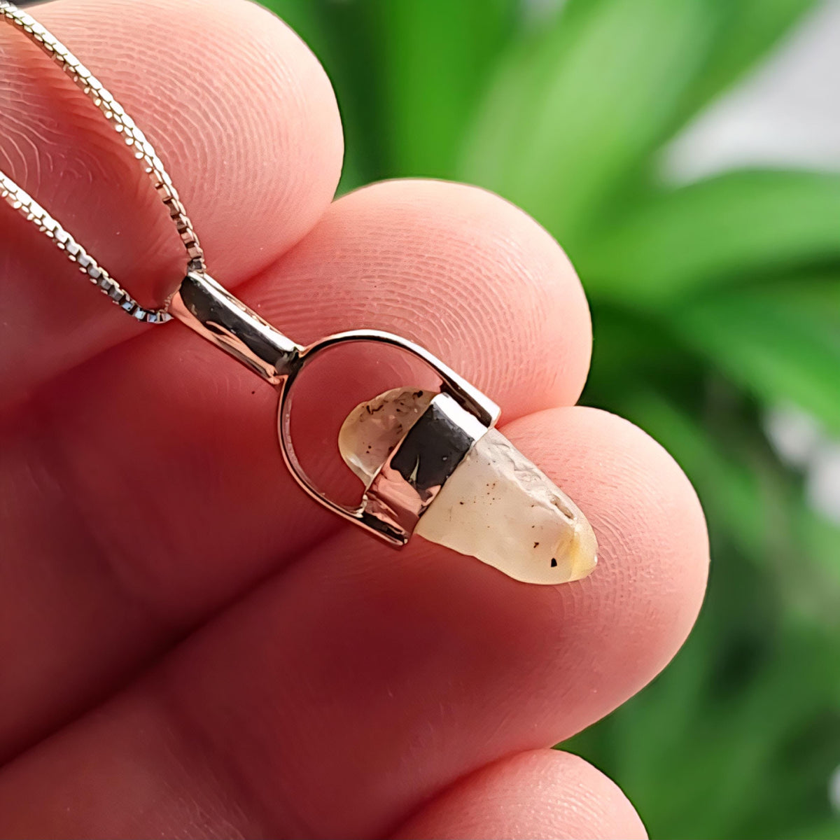Sri Lanka Sapphire Pendant, OLD STOCK Bicolor Sapphire Crystal Necklace
