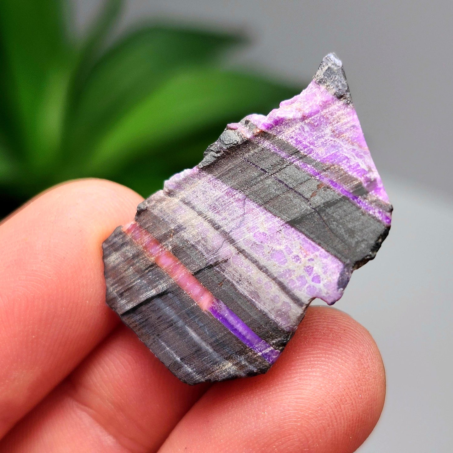 Raw Sugilite Crystal 8.0g, South African Sugilite OLD STOCK