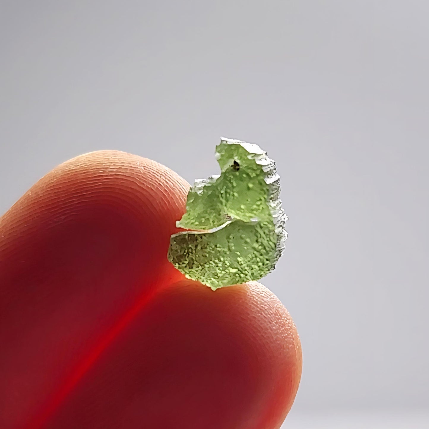 Moldavite Angel Chiming Tektite 0.72g, Genuine Moldavite