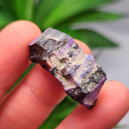 Raw Sugilite Crystal 8.0g, South African Sugilite OLD STOCK