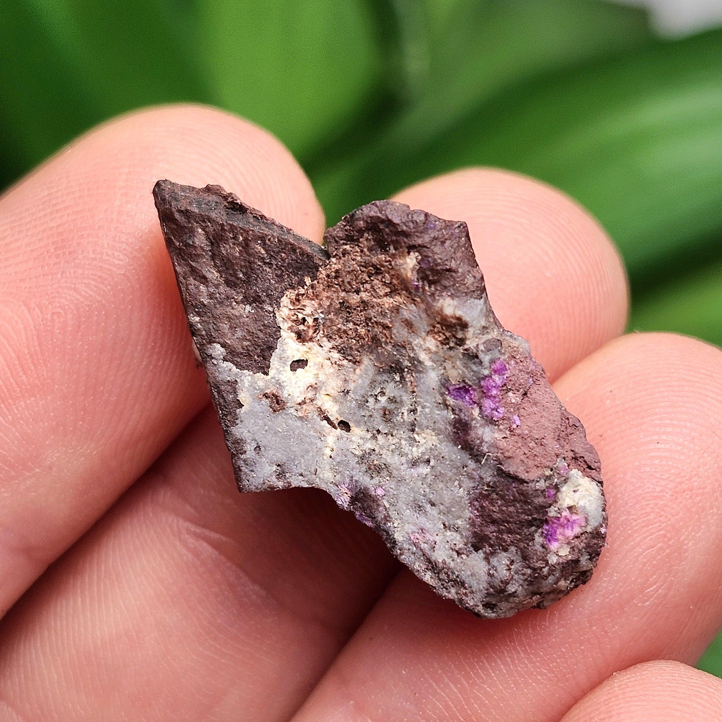Raw Sugilite Crystal 4.0g, South African Fibrous Sugilite Specimen OLD STOCK