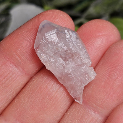 Papagoite Quartz Crystal 2.6g, Raw Terminated Stone from South Africa