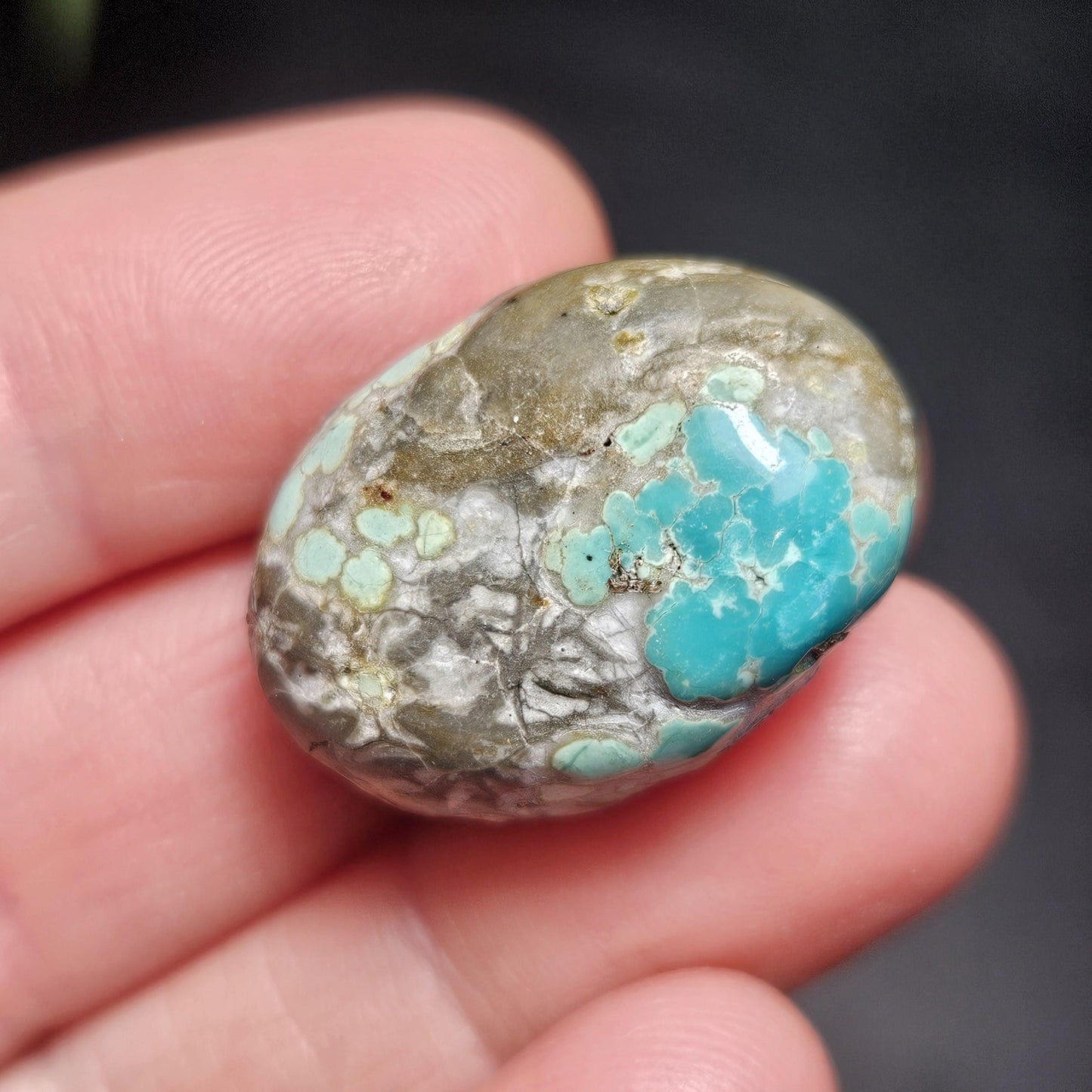 No. 8 Turquoise Tumbled Stone, Nevada Natural Turquoise Crystal