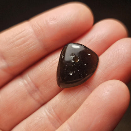 Moldavite Bead 1.9g, Polished with Visible Bubbles and Lechatelierites