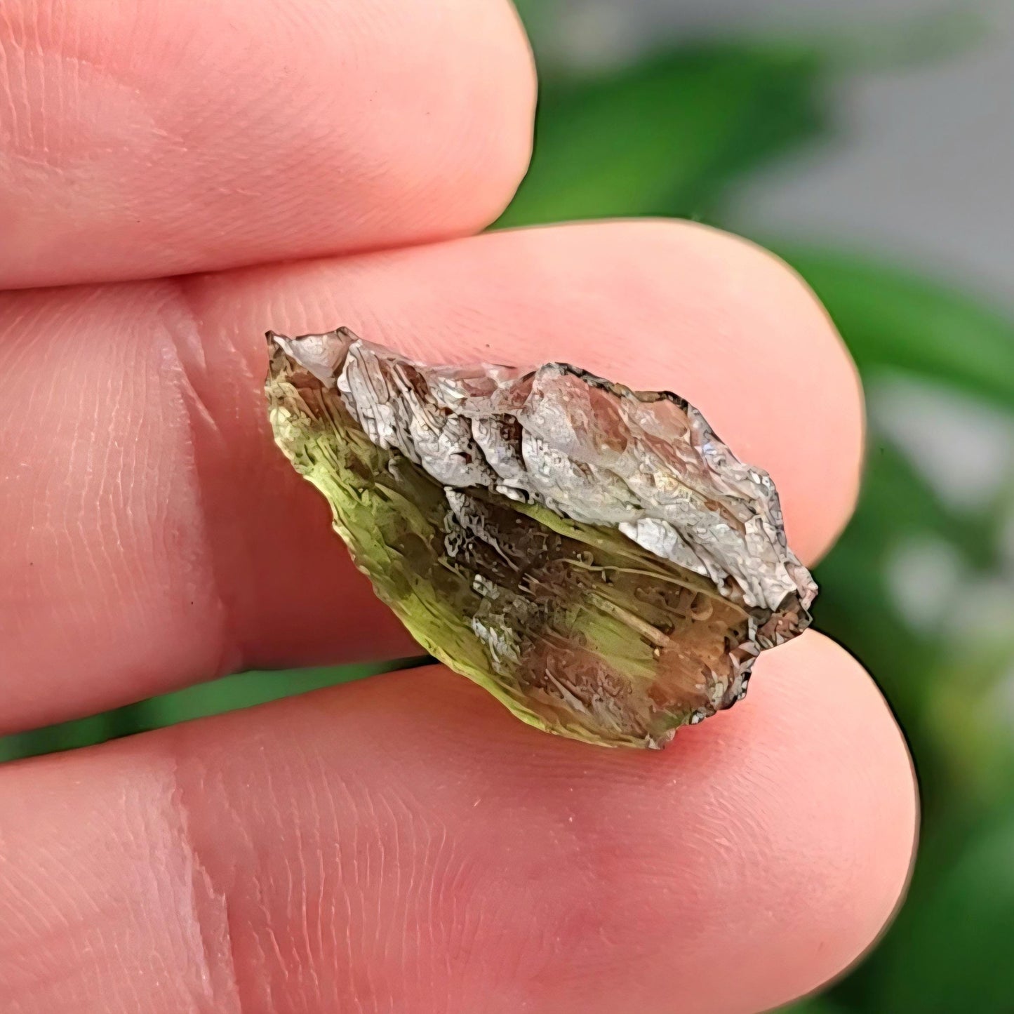 Moldavite Poison Green Specimen 1.33g, Authentic Raw Moldavite Crystal from Vrabce