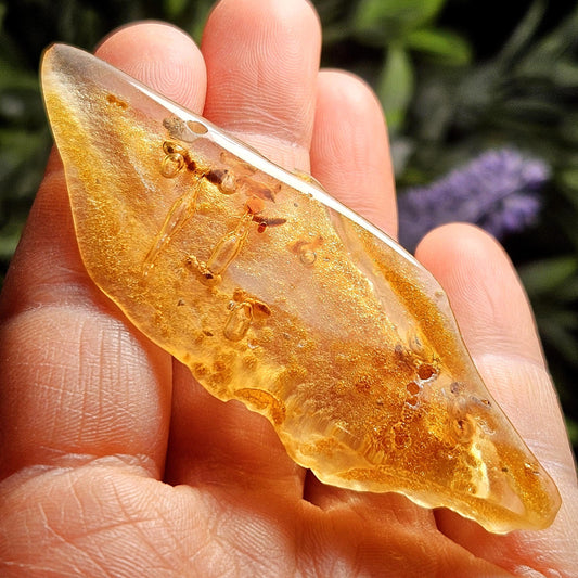 Enhydro Amber with MOVING Bubble & Insect Inclusions, 7.52g