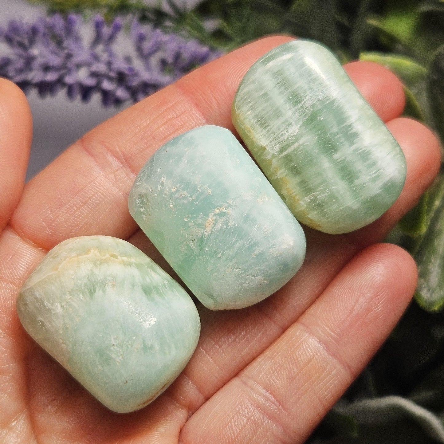 Caribbean Blue Calcite Tumbled Stone (10 to 45g), Calcite & Aragonite Polished Crystal