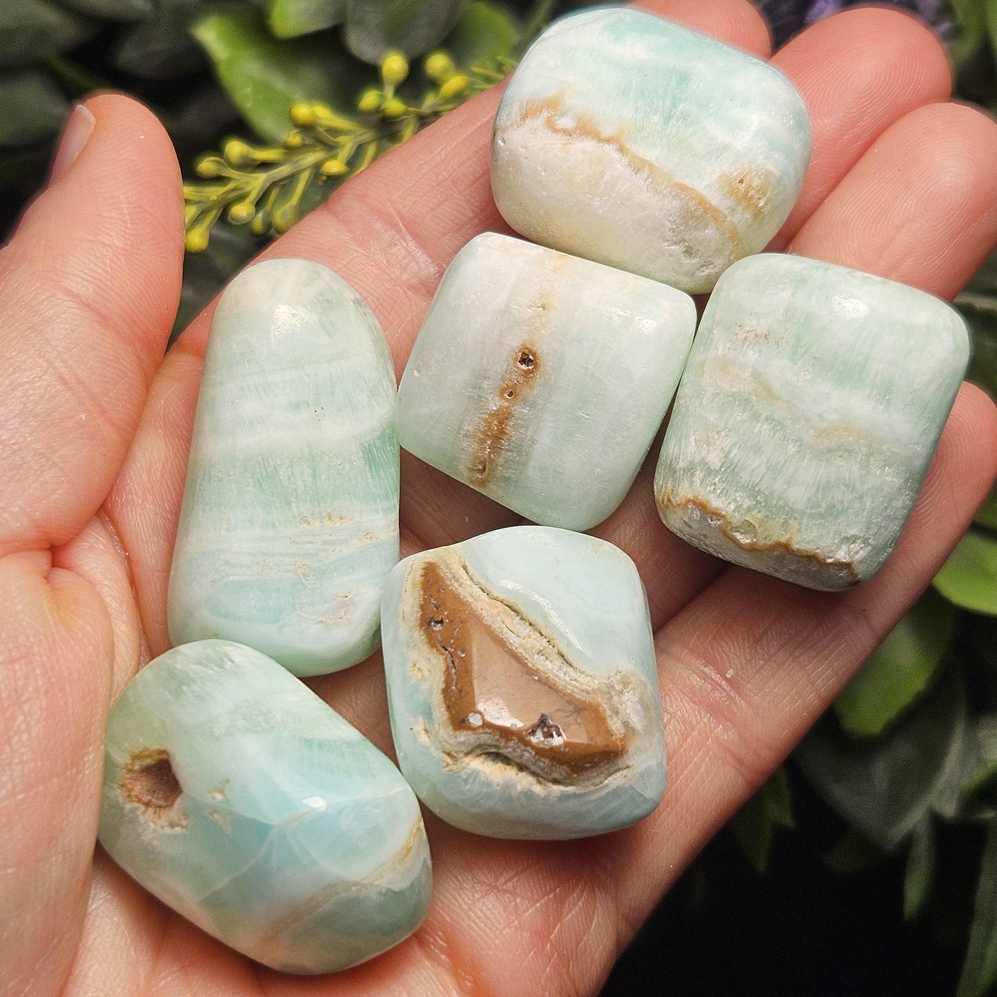 Caribbean Blue Calcite Tumbled Stone (10 to 45g), Calcite & Aragonite Polished Crystal