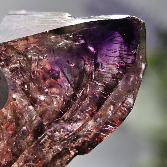 Enhydro Amethyst Scepter 21.14g, Moving Shangaan Enhydro Quartz Crystal from Zimbabwe