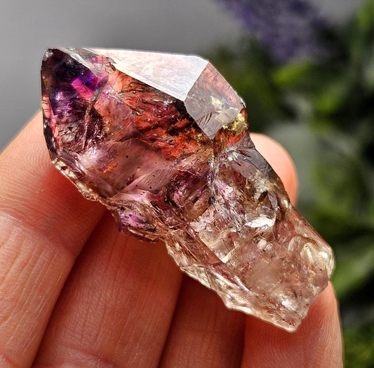 Enhydro Amethyst Scepter 21.14g, Moving Shangaan Enhydro Quartz Crystal from Zimbabwe