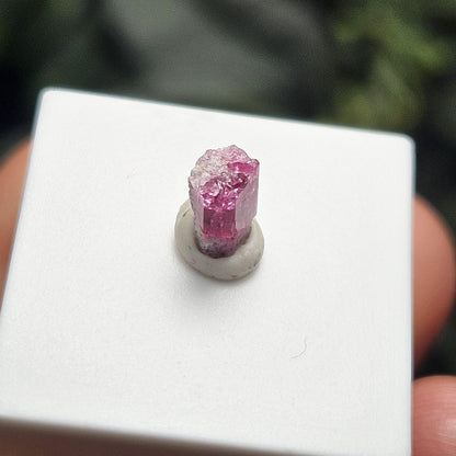 Bixbite Red Beryl Crystal from Utah 0.57ct, Red Emerald Gemstone