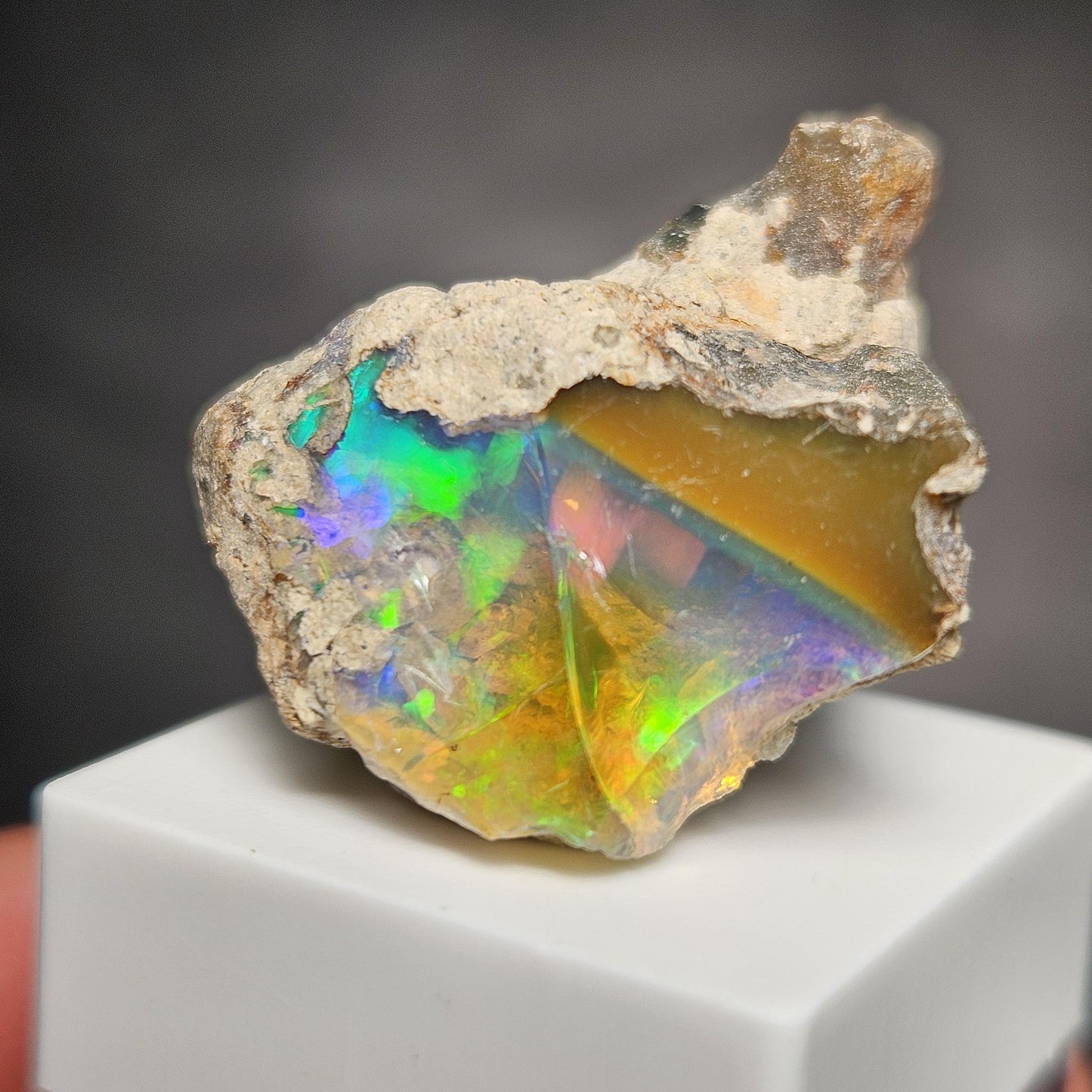Raw Rainbow Opal Specimen 3.59g, Raw Opal Crystal, Blue Opal Gemstone