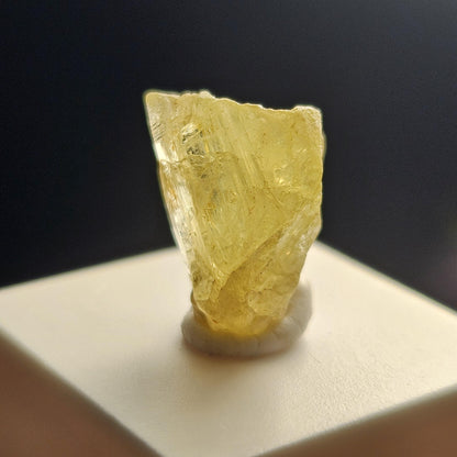 Twinned Golden Chrysoberyl Crystal 7.60ct, RARE Yellow Twin Chrysoberyl Gemstone