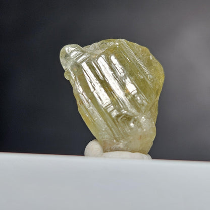 Twinned Golden Chrysoberyl Crystal 7.60ct, RARE Yellow Twin Chrysoberyl Gemstone