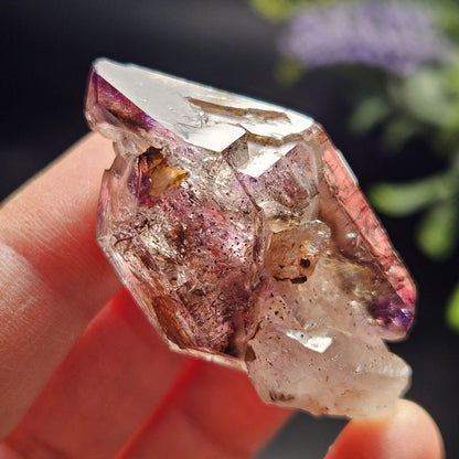 Enhydro Amethyst Scepter 29.47g, Moving Shangaan Quartz Crystal with Water Bubble from Zimbabwe