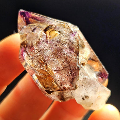 Enhydro Amethyst Scepter 29.47g, Moving Shangaan Quartz Crystal with Water Bubble from Zimbabwe
