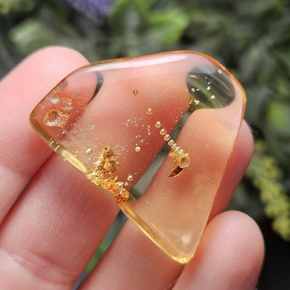 Enhydro Amber with MOVING Bubble & Bug Inclusions, 4.78g