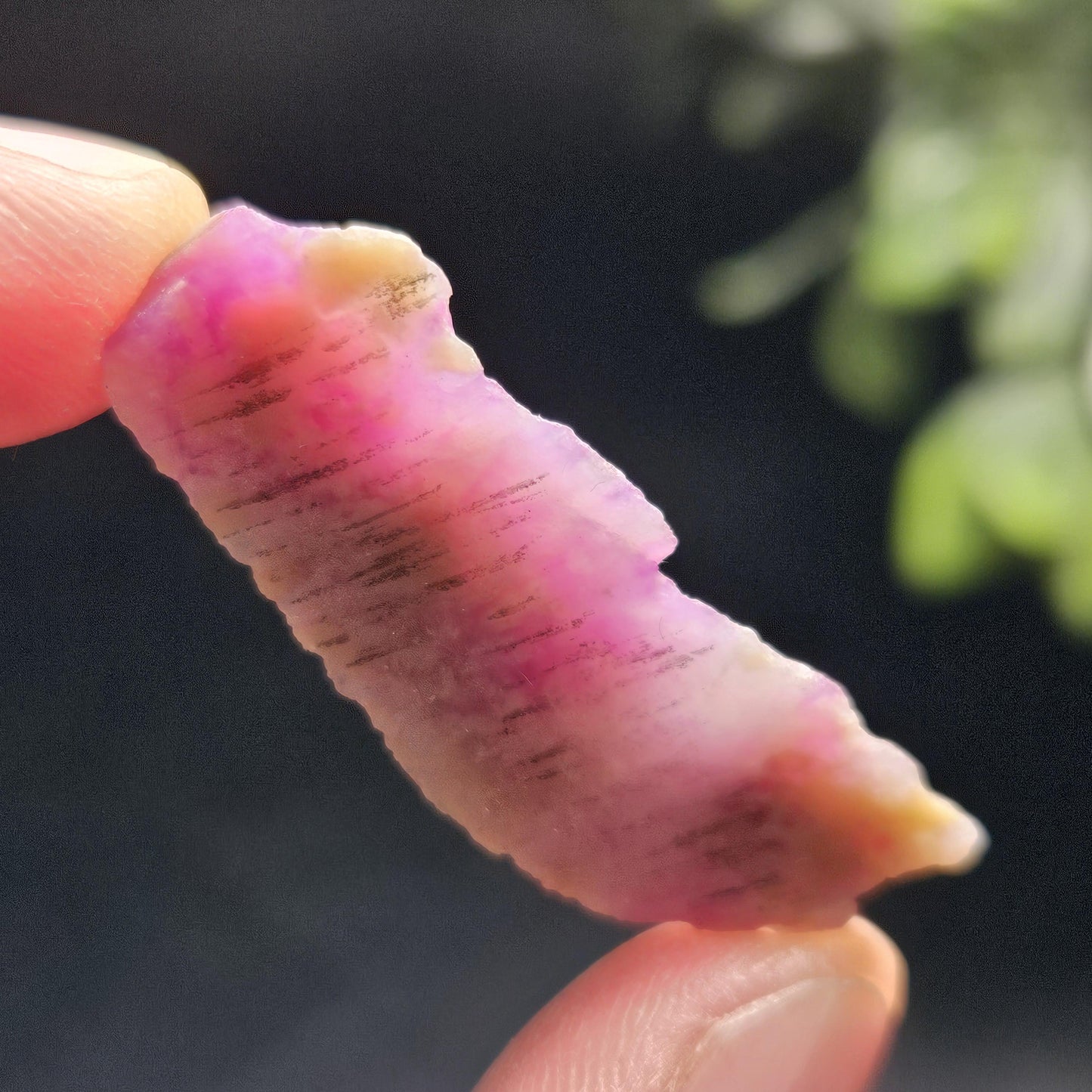 Gel Sugilite Crystal 4.62g, South African PINK & Purple Sugilite OLD STOCK Rough