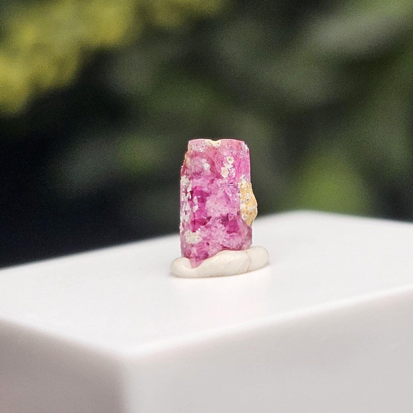 Bixbite Red Beryl Crystal from Utah 0.43ct, Red Emerald Gemstone