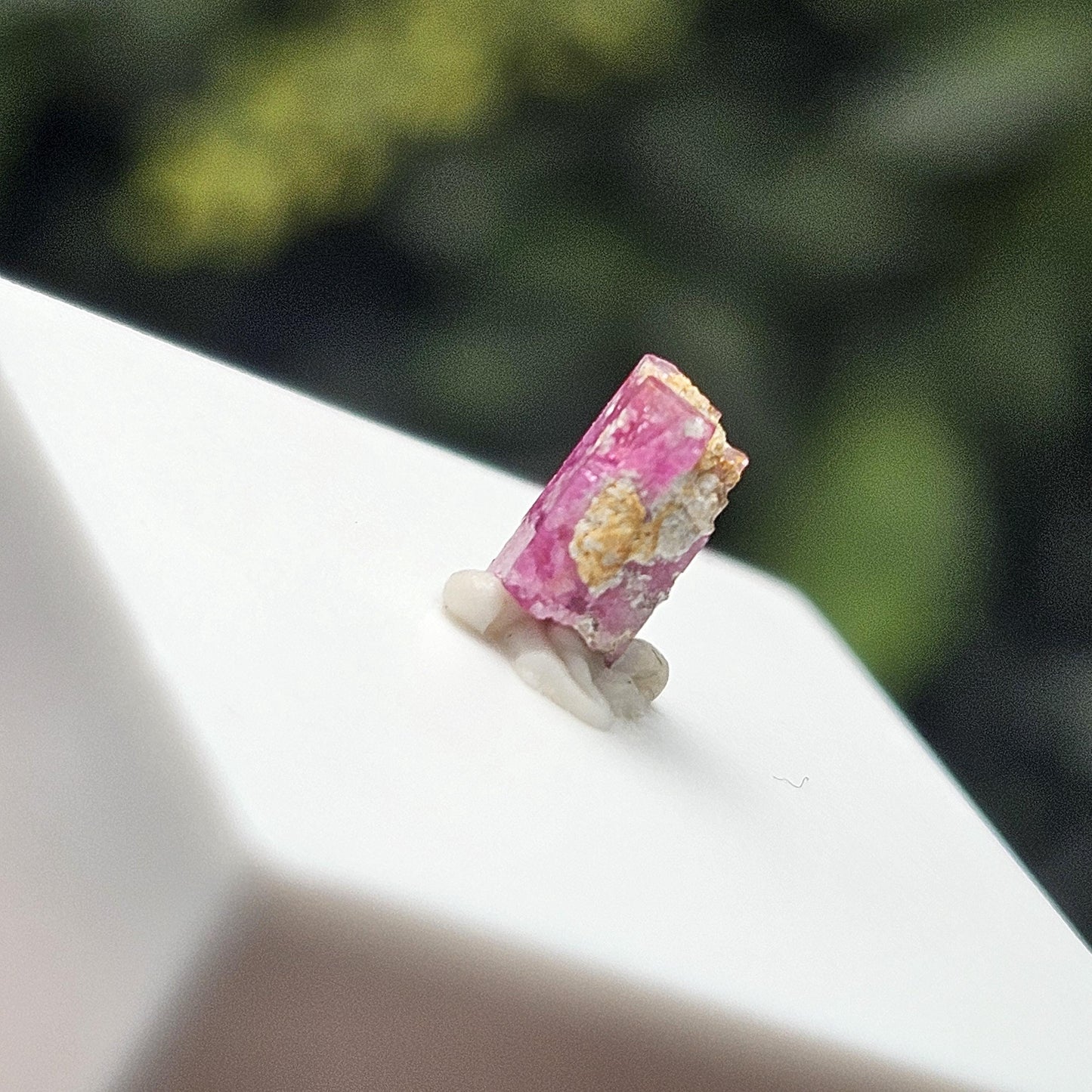 Bixbite Red Beryl Crystal from Utah 0.43ct, Red Emerald Gemstone