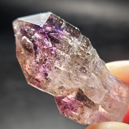 Enhydro Amethyst Scepter 22.49g, Moving Shangaan Quartz Crystal with Water Bubble from Zimbabwe