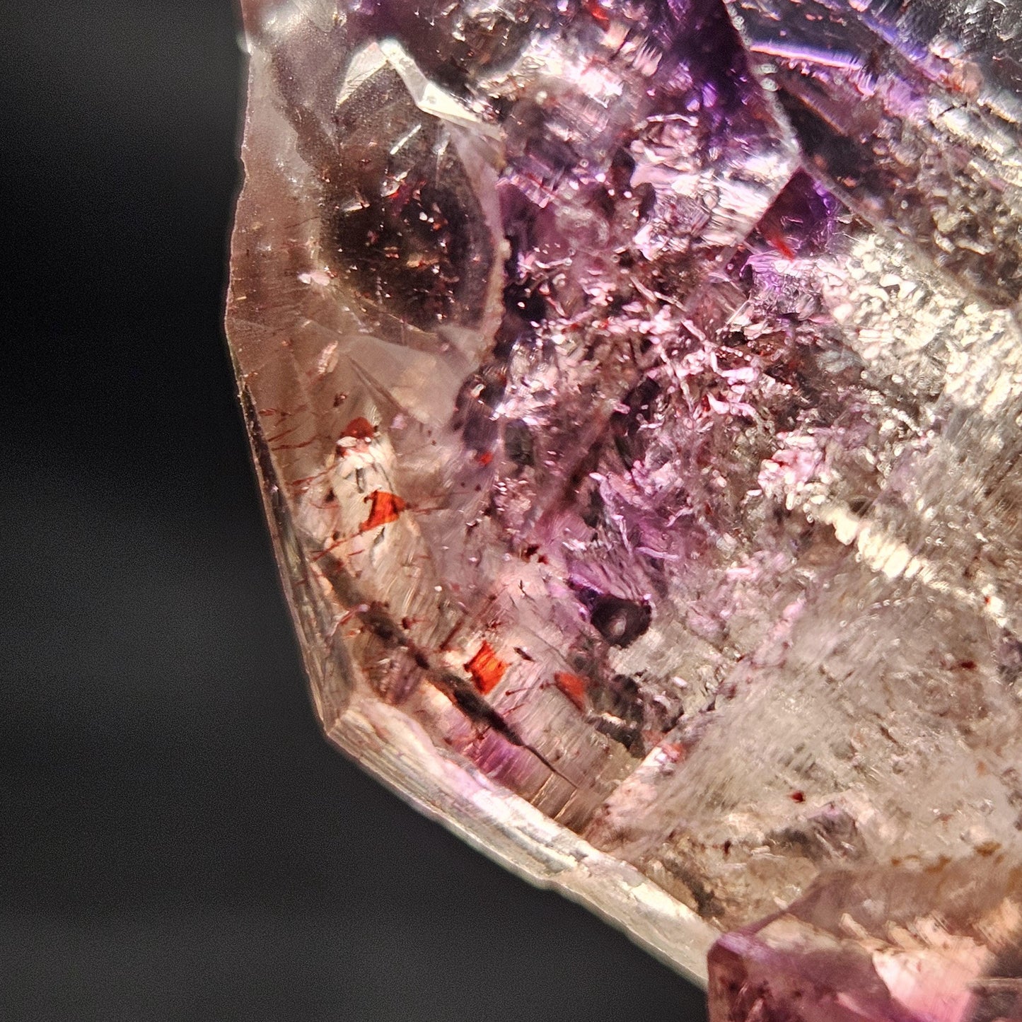 Enhydro Amethyst Scepter 22.49g, Moving Shangaan Quartz Crystal with Water Bubble from Zimbabwe