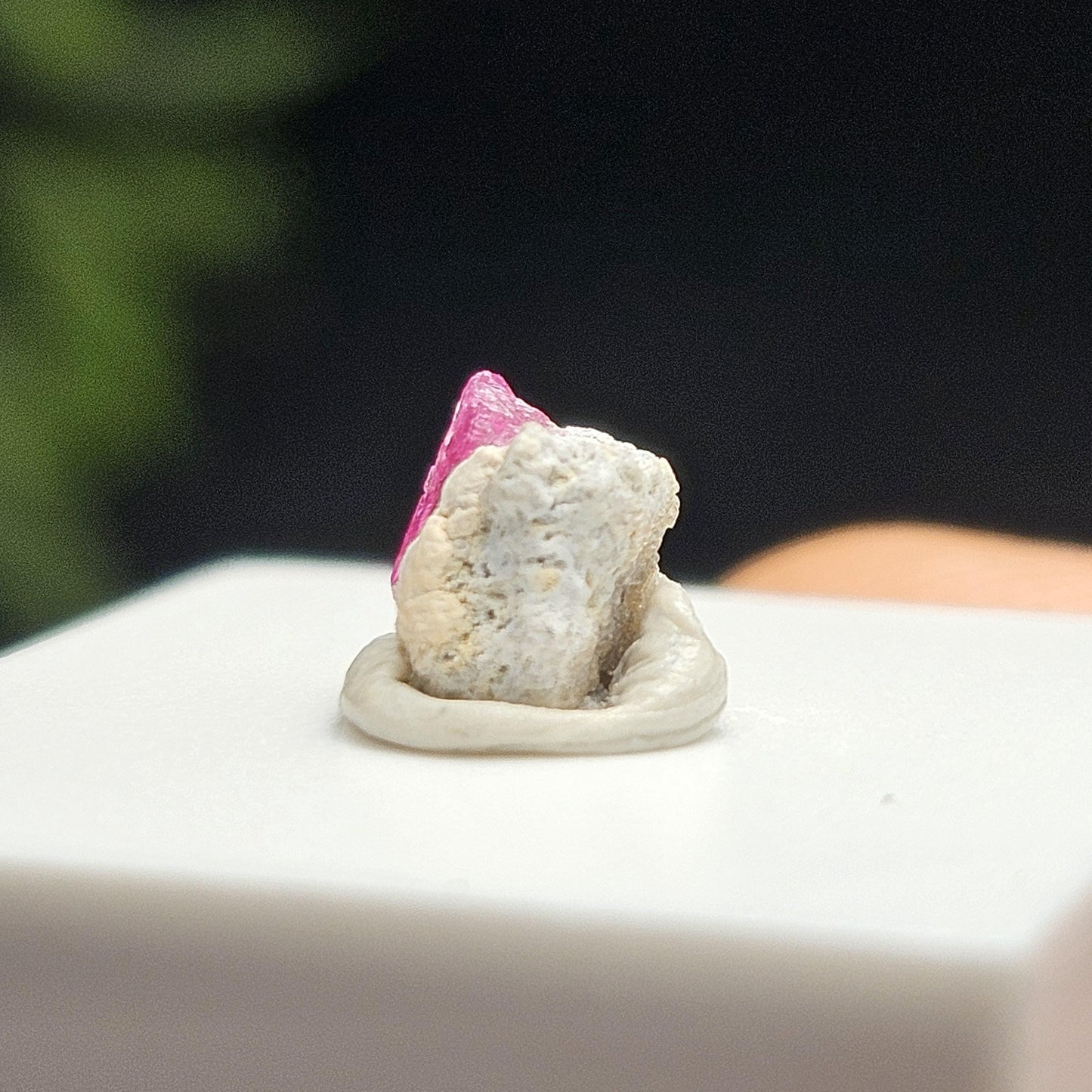 Bixbite Red Beryl Crystal from Utah 0.75ct, Red Emerald Gemstone