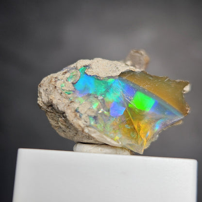Raw Rainbow Opal Specimen 3.59g, Raw Opal Crystal, Blue Opal Gemstone