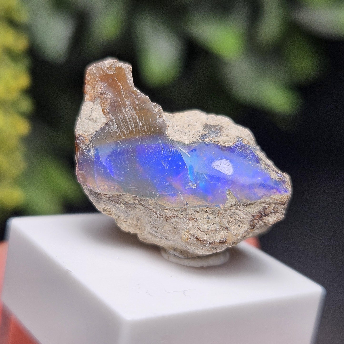 Raw Rainbow Opal Specimen 3.59g, Raw Opal Crystal, Blue Opal Gemstone