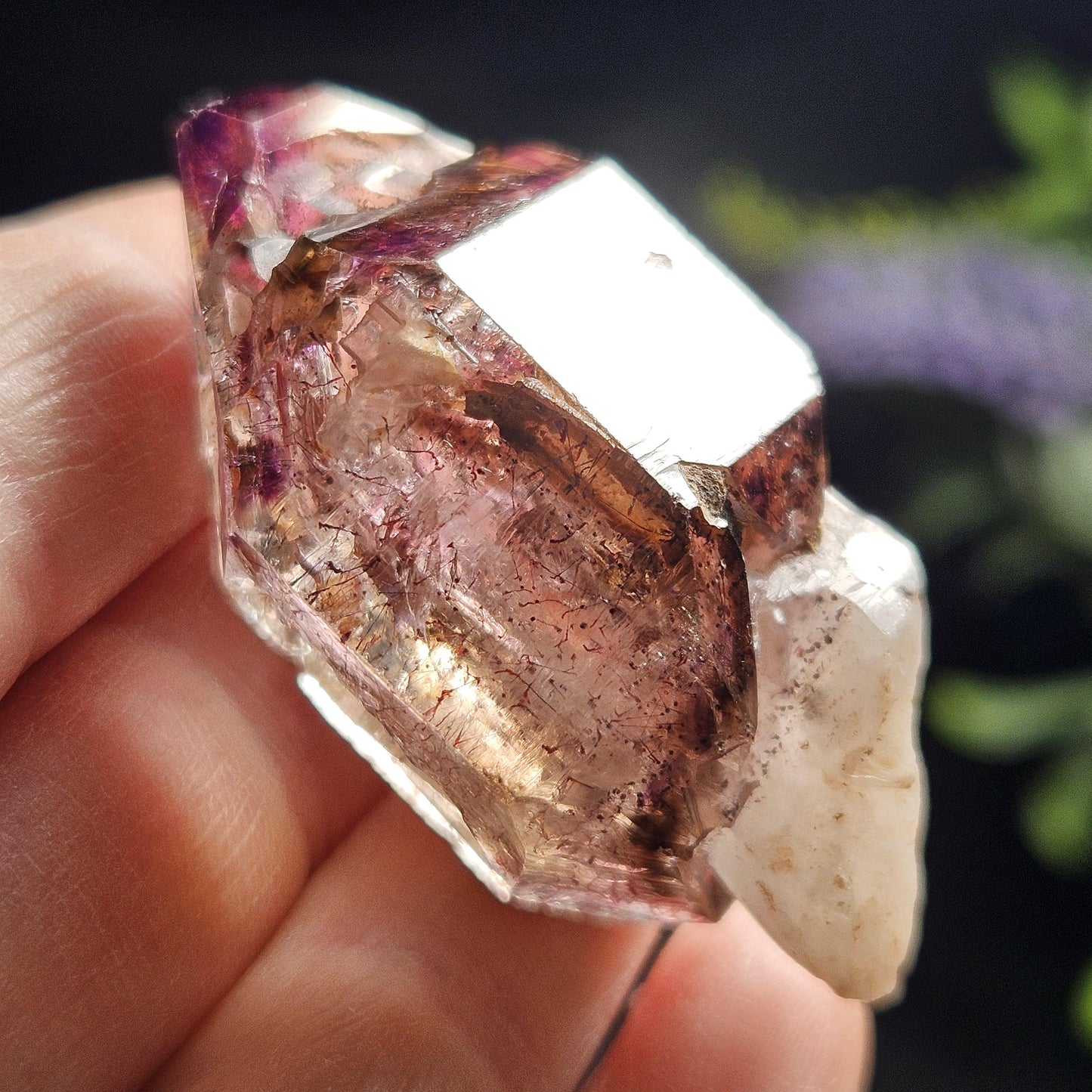Enhydro Amethyst Scepter 29.47g, Moving Shangaan Quartz Crystal with Water Bubble from Zimbabwe