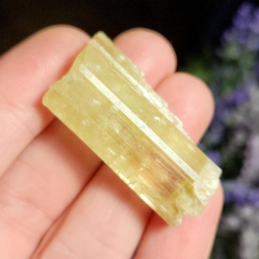 Terminated Heliodor Crystal 11.8g, AAA Golden Beryl