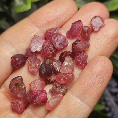 UV Reactive Spinel (Set of 3 crystals), Red Spinel, Pink Spinel, Purple Spinel, Raw Spinel Crystal, Spinel Lot from Madagascar