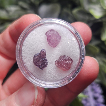 Purple Spinel (Set of 3 crystals), Raw Spinel Crystal, Spinel Lot from Madagascar, Purple Spinel Rough Stone
