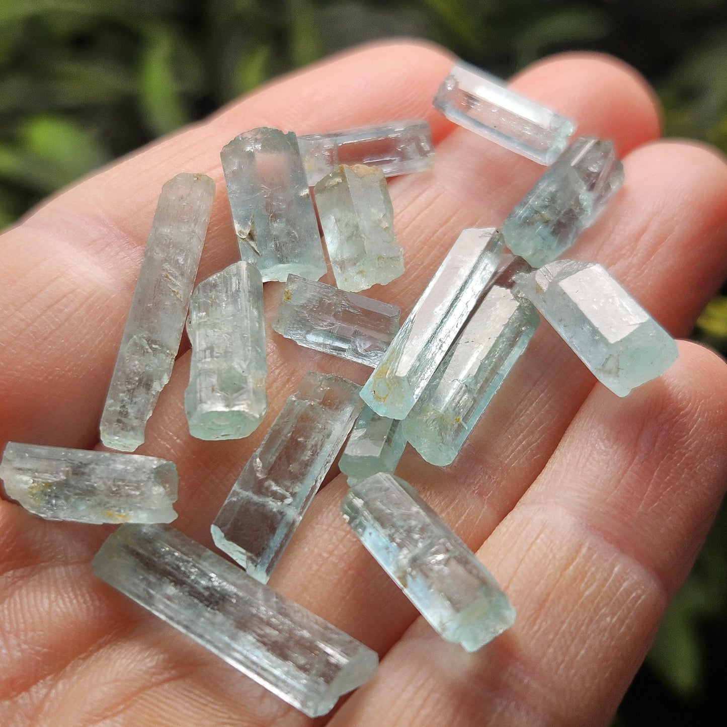 Raw Emerald Crystal: Nigerian Emerald Stone, Natural Crystal, Green Beryl Aquamarine