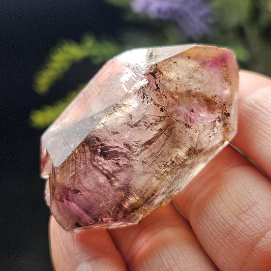 Enhydro Shangaan Amethyst Crystal 43.89g, MOVING Enhydro Quartz Crystal from Zimbabwe