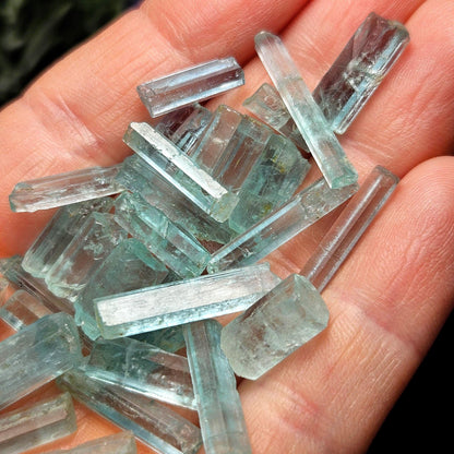 Raw Emerald Crystal: Nigerian Emerald Stone, Natural Crystal, Green Beryl Aquamarine