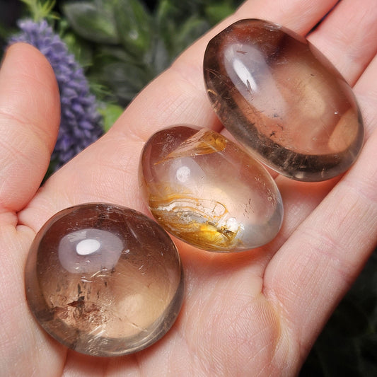 Smoky Quartz Palm Stone, Smoky Quartz Crystal, Polished Smoky Quartz Tumbled Stone from Madagascar