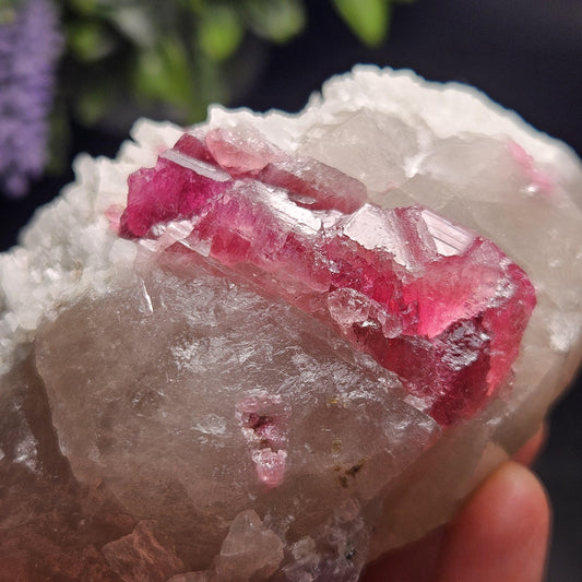 Pink Tourmaline in Quartz from Brazil 384.11g