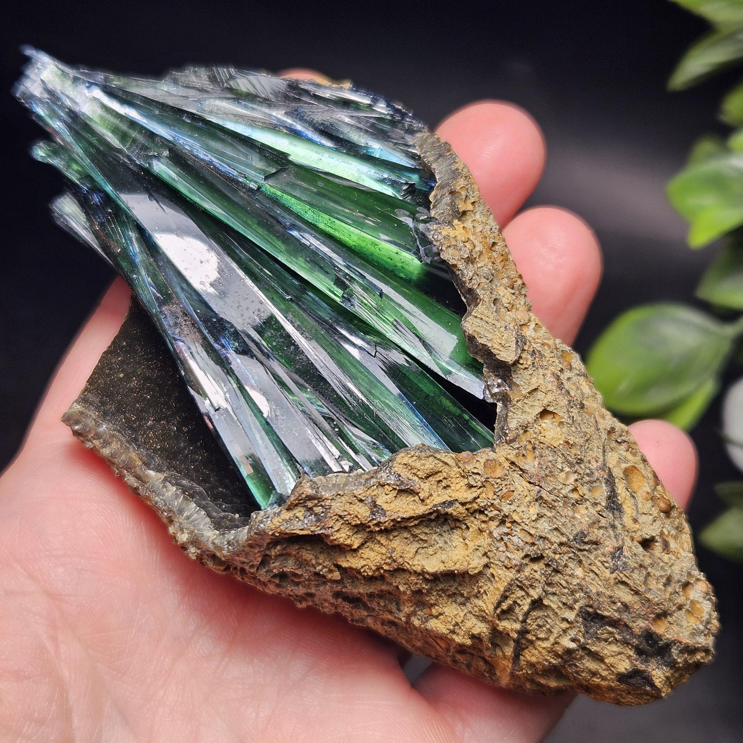AAA Vivianite Crystal Cluster 200.45g, Terminated Vivianite Crystal Specimen, Raw Blue