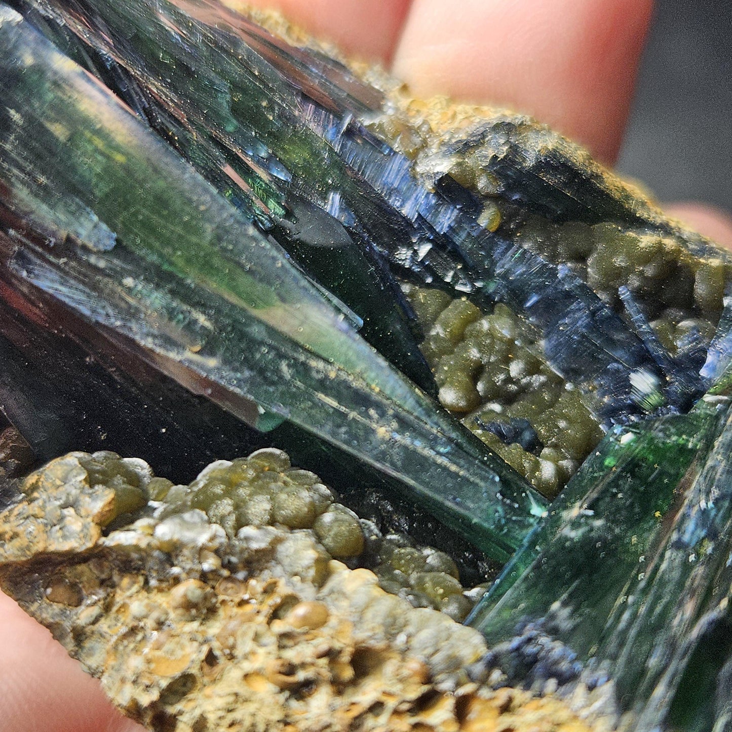 Vivianite Crystal Cluster 75.78g, Vivianite Specimen, Raw Blue