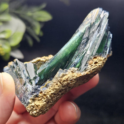 Vivianite Crystal Cluster 75.78g, Vivianite Specimen, Raw Blue
