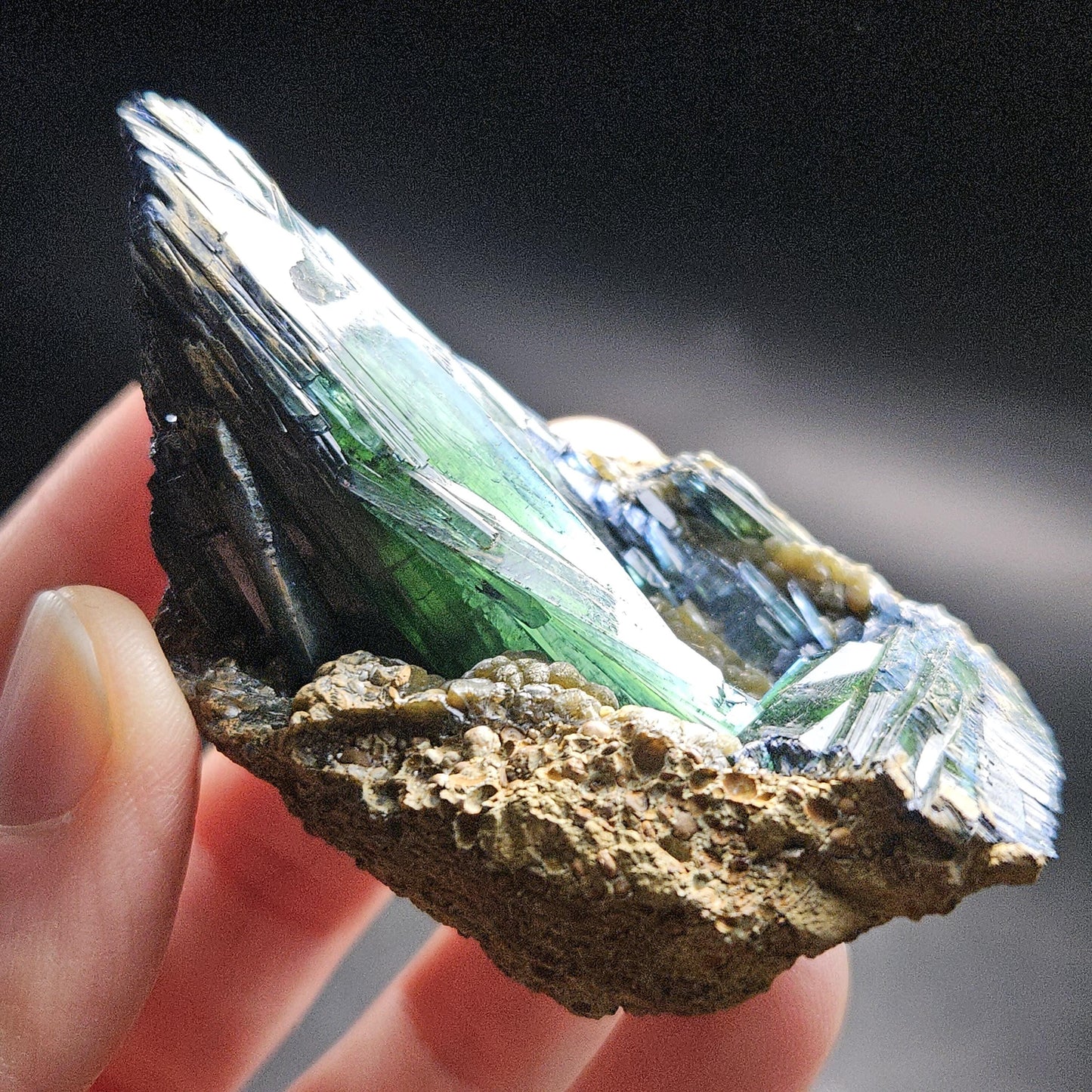 Vivianite Crystal Cluster 75.78g, Vivianite Specimen, Raw Blue