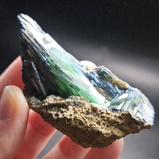 Vivianite Crystal Cluster 75.78g, Vivianite Specimen, Raw Blue