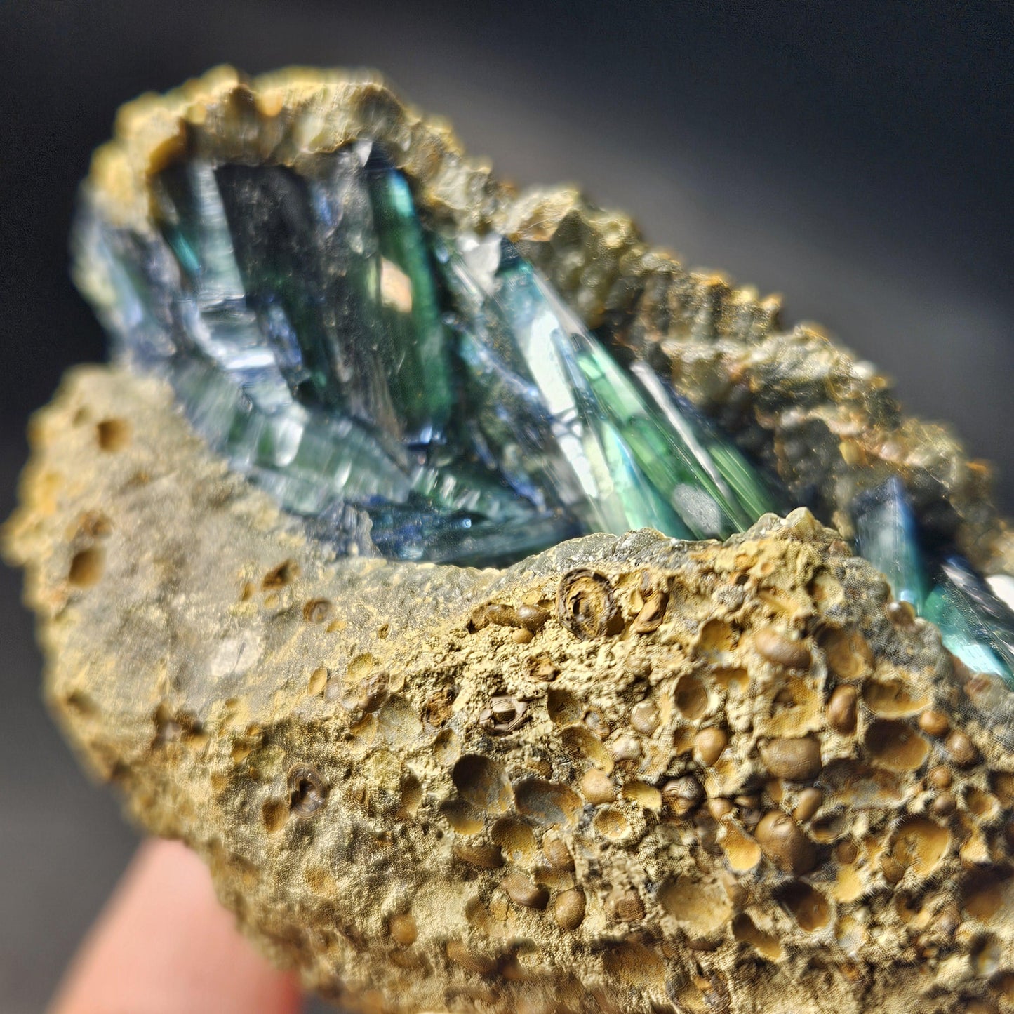 Vivianite Crystal Cluster 192g, Vivianite Specimen, Raw Blue