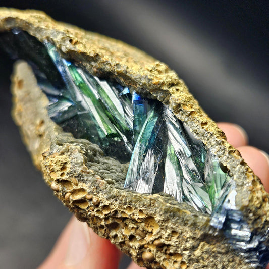 Vivianite Crystal Cluster 192g, Vivianite Specimen, Raw Blue