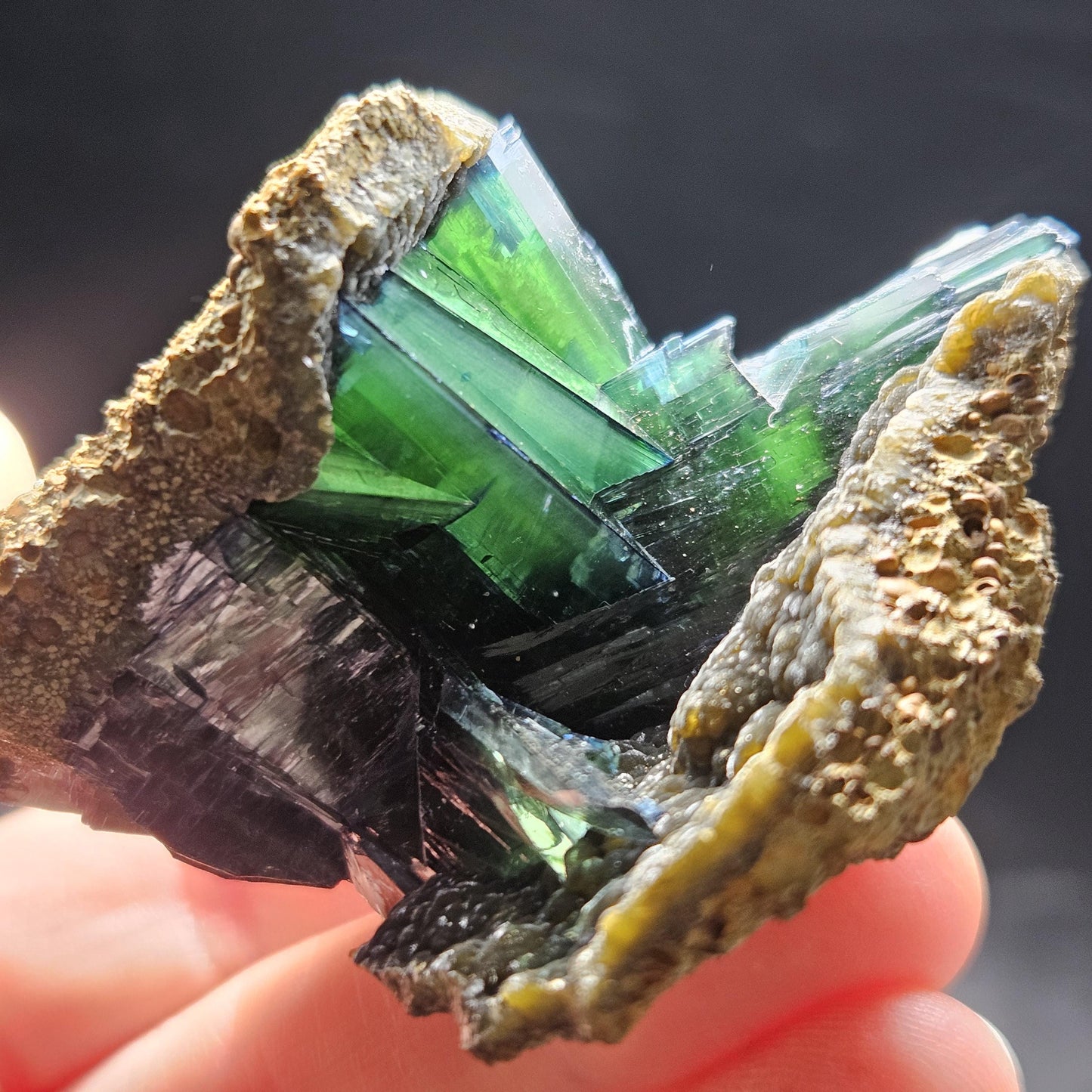 AAA Vivianite Crystal Cluster 89.77g, Vivianite Specimen, Raw Blue
