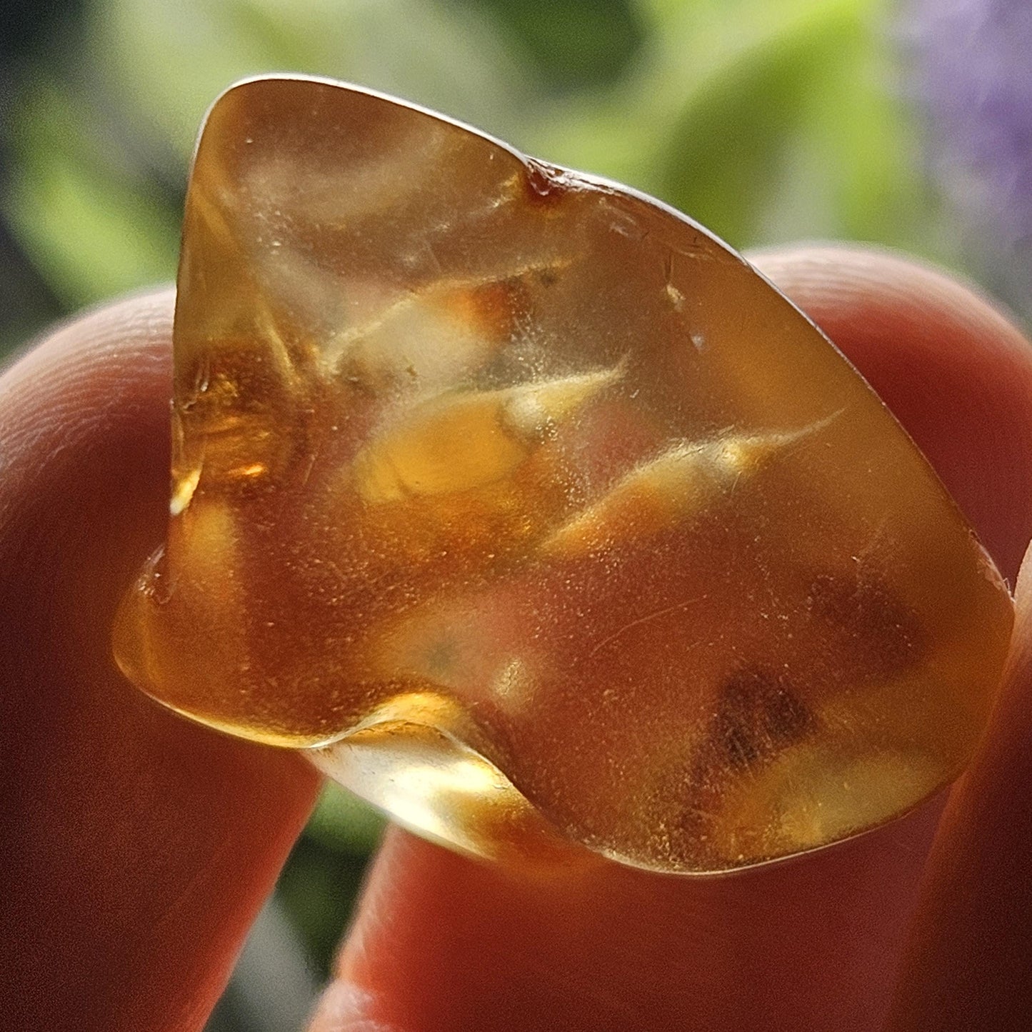 Enhydro Amber with MOVING Bubbles, 2.35g