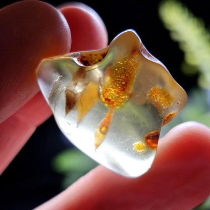 Enhydro Amber with MOVING Bubbles, 2.35g
