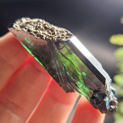 Vivianite Crystal Specimen 19.11g, Terminated Vivianite Crystal, Raw Blue